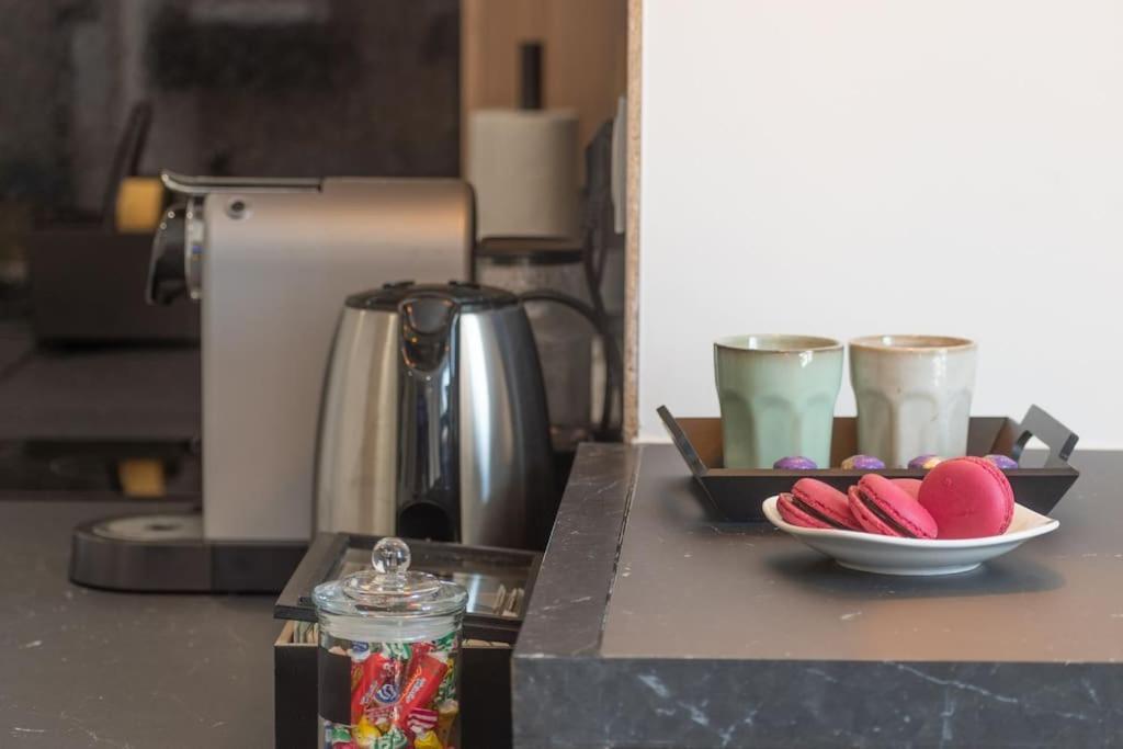 Parisian & Chic Appartement -15 Min From Paris Center อีวรี-ซูร์-แซ็น ภายนอก รูปภาพ