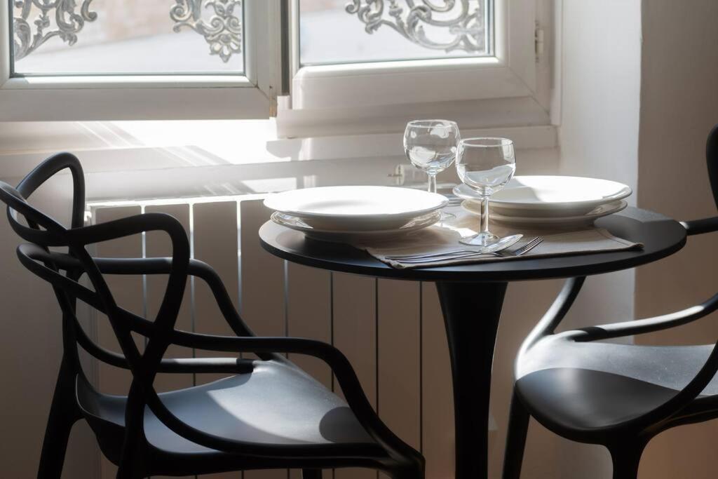 Parisian & Chic Appartement -15 Min From Paris Center อีวรี-ซูร์-แซ็น ภายนอก รูปภาพ
