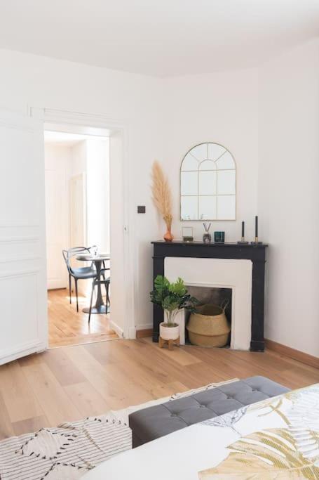 Parisian & Chic Appartement -15 Min From Paris Center อีวรี-ซูร์-แซ็น ภายนอก รูปภาพ